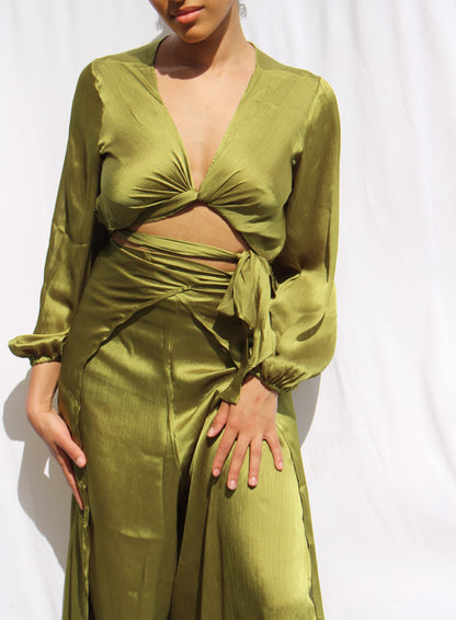 ensemble crêpe satiné texturé vert